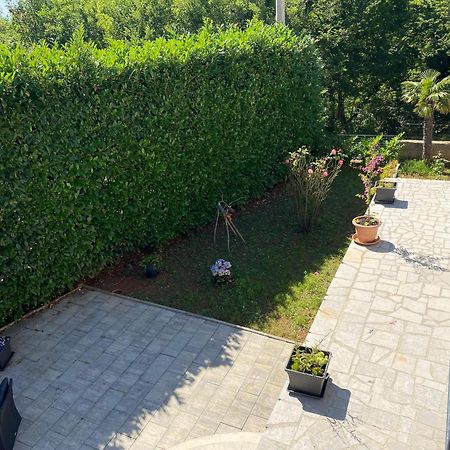Apartmani Foresta Kras Exterior photo