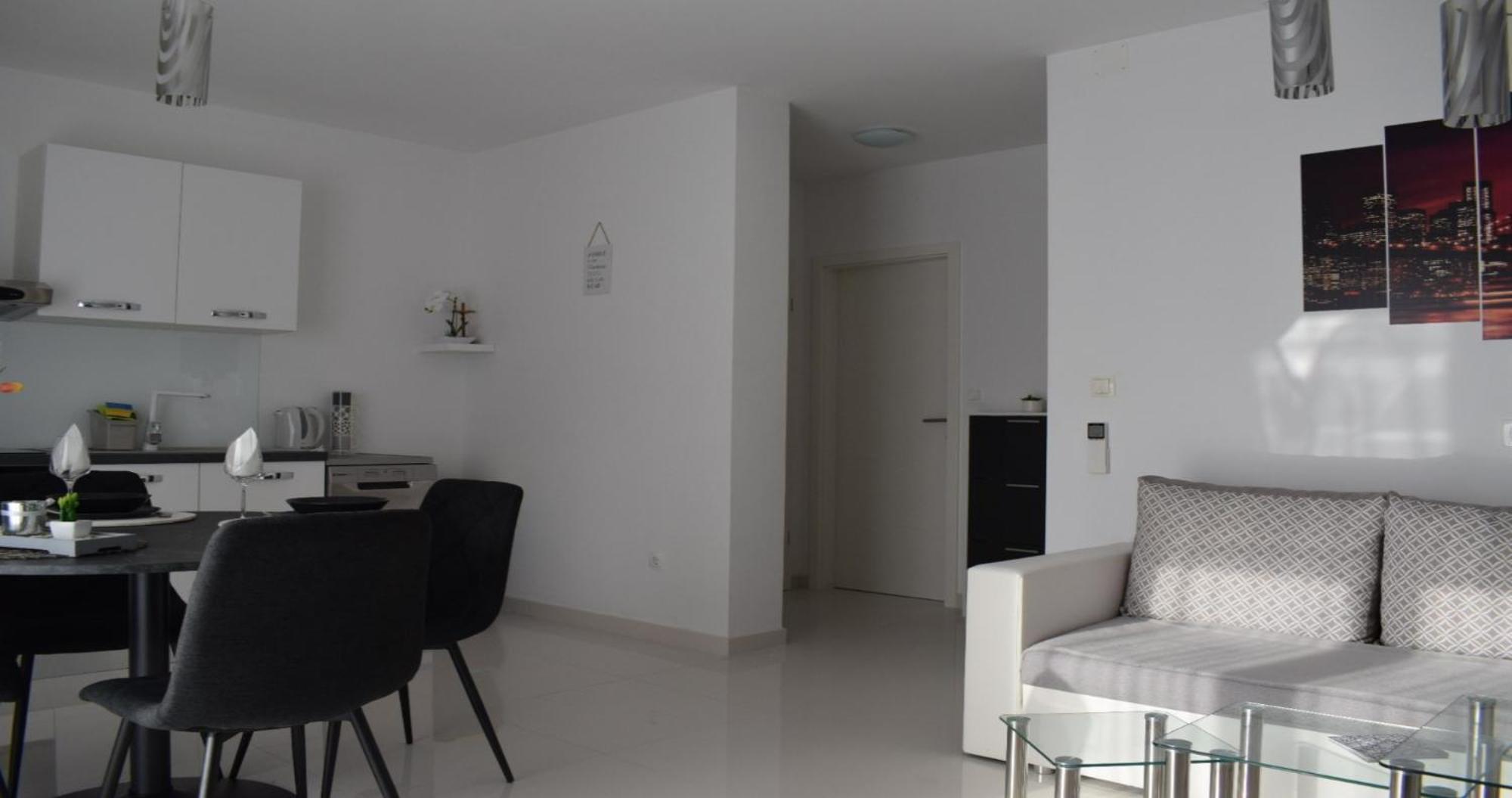 Apartmani Foresta Kras Exterior photo