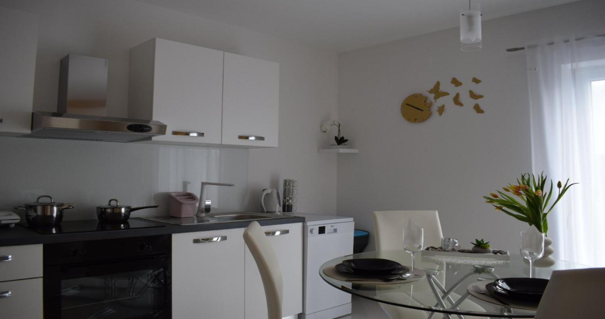 Apartmani Foresta Kras Exterior photo
